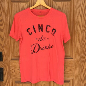 New*Graphic Tee Cinco De Drinko‎